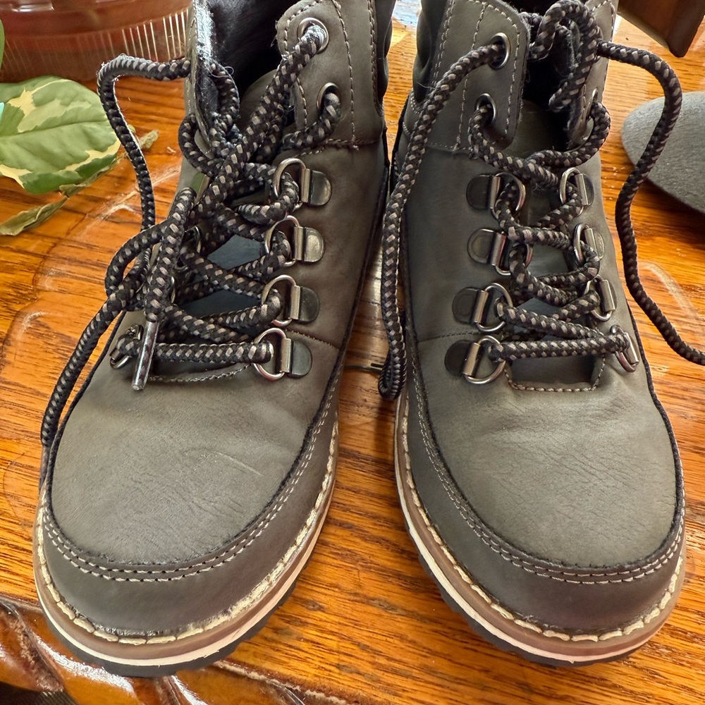 PALACE Kids Shoes in Dark Gray